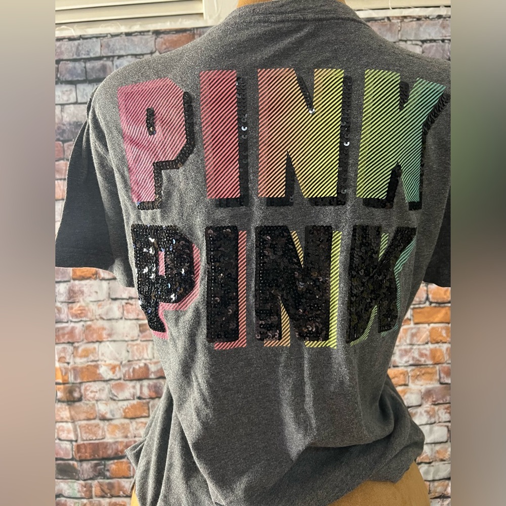 PINK Victoria's Secret Graphic T-Shirt - Gray